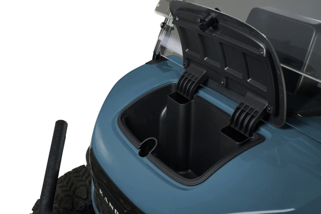 Blue Kandi KS4P Pro electric golf cart, detailed component view